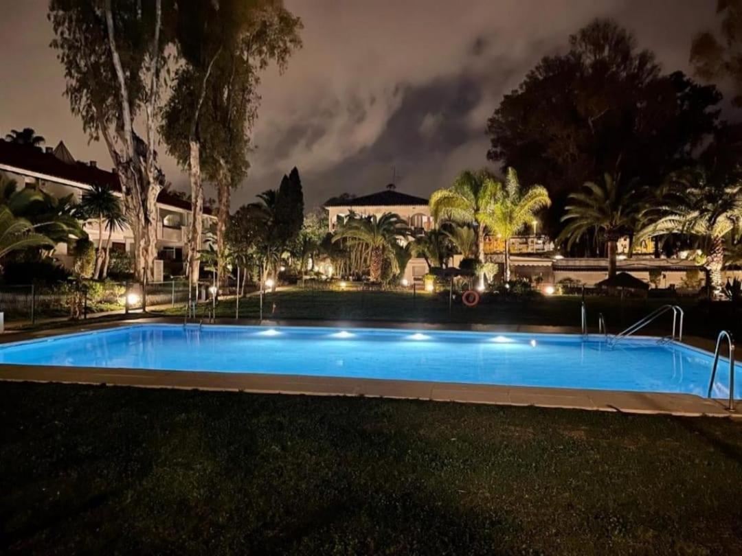 Apartamento Ordomar Banus Marbella Bagian luar foto